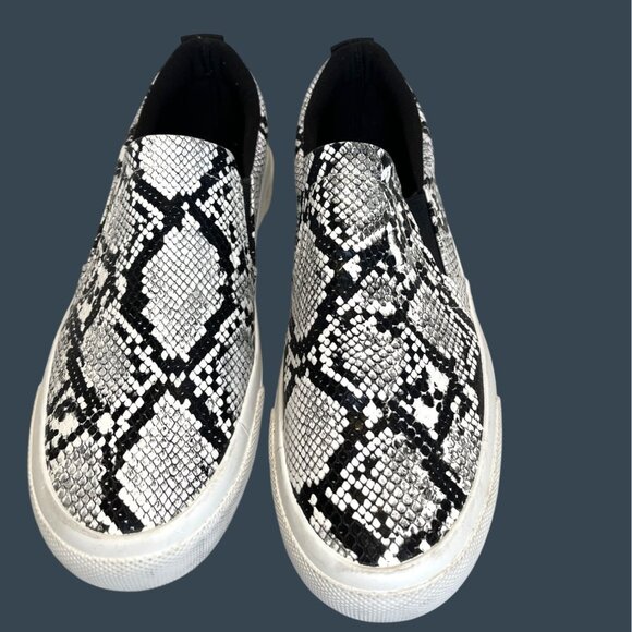 Slip-On Sneakers Black White Snake Flats Casual Walking Shoes Jenn Ardor Size 10 - Picture 2 of 12